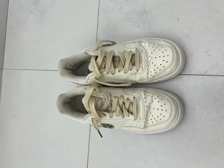 Vand adidasi piele Nike