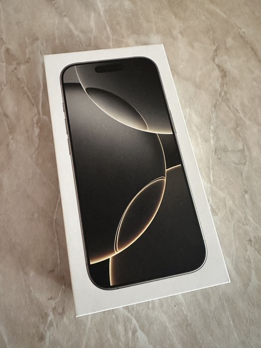 Продам iphone 16 pro 128 идеальный
