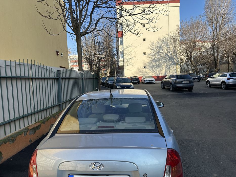 Hyundai Accent 1.4 benzina