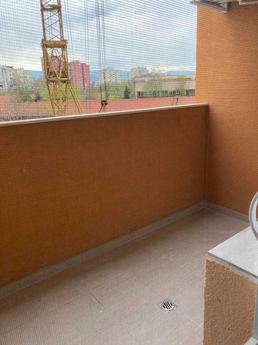 Дава под наем 2-стаен апартамент в кв. Кършияка, Пловдив – 350 €