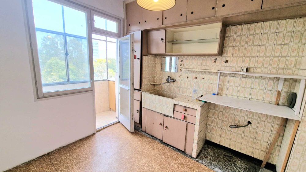 Продава се Тристаен апартамент в Пловдив, Център - 86 кв.м за 1076 €/кв.м - Снимка #5