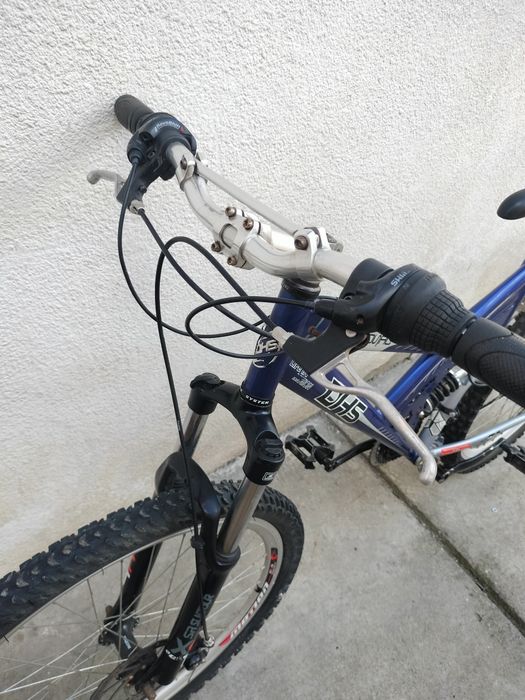 Bicicleta MTB DHS
