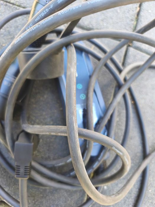 Зарядно за електромобили EV Charger 16A (монофазно, до 3.7 kW, IP66