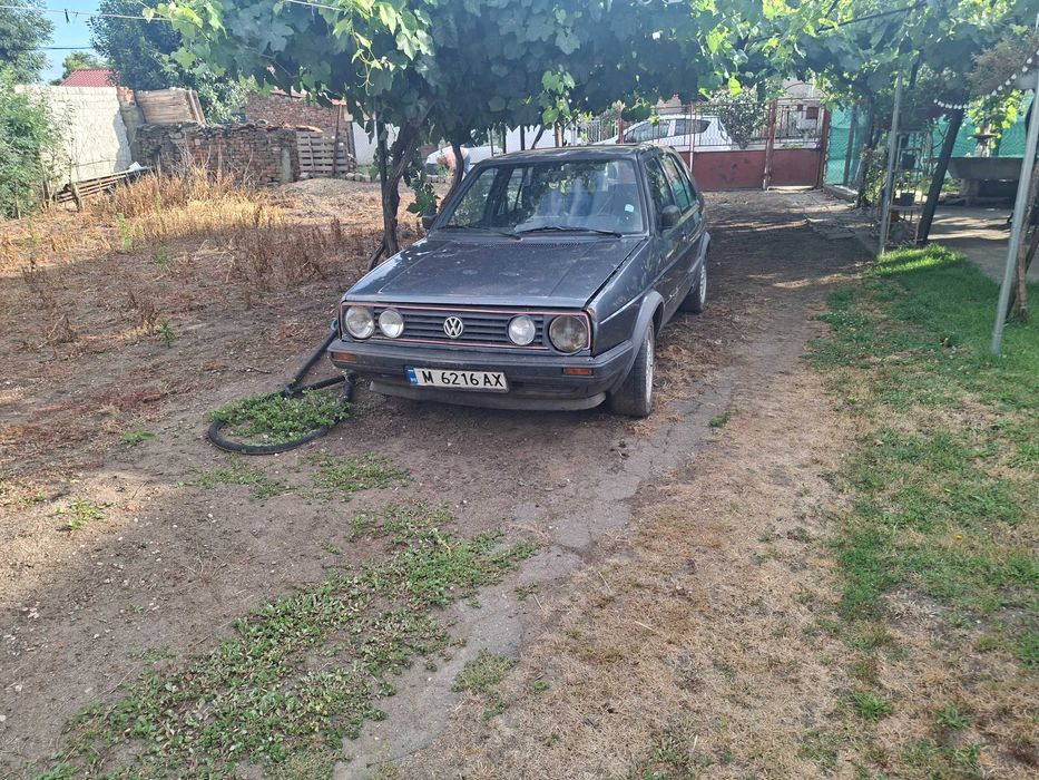 Продавам golf 2 gt