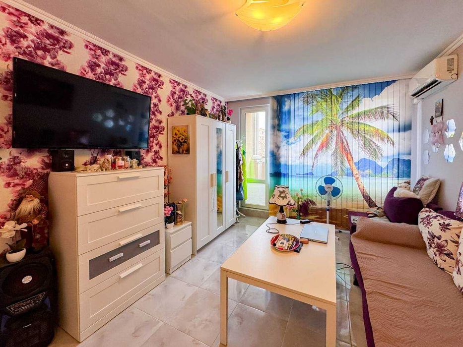 Продава се Едностаен апартамент в Поморие - 37 кв.м за 772 €/кв.м - Снимка #2