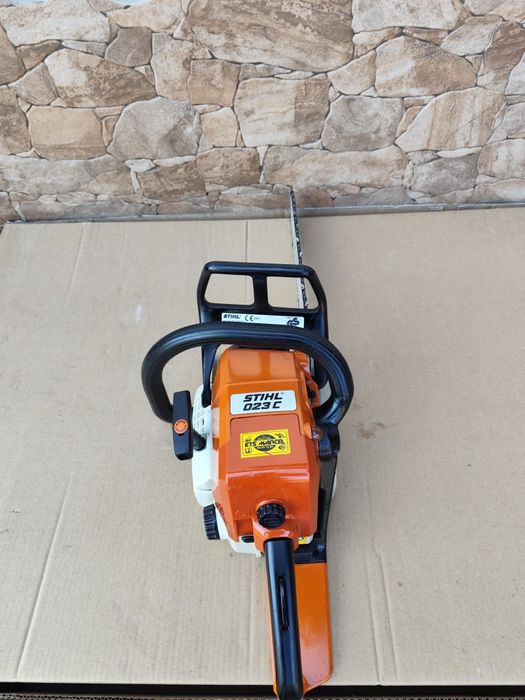 Drujbă Stihl 023
