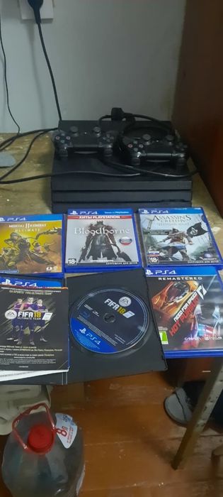 PS4 Pro 1 терабайт