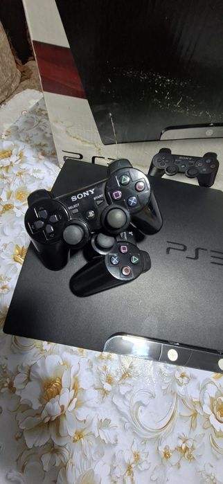 Сотилади плейстейшен 3