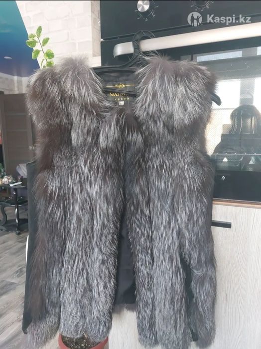 Жилет из Чернобурки