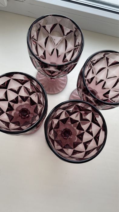 Продам фужеры 4 шт