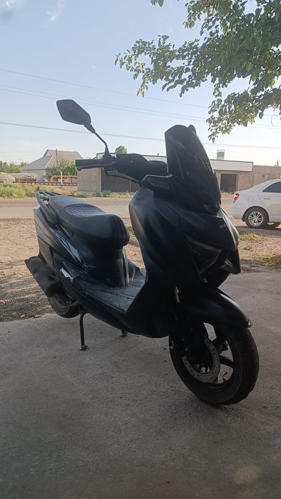 Скутер сотилади STELMAX