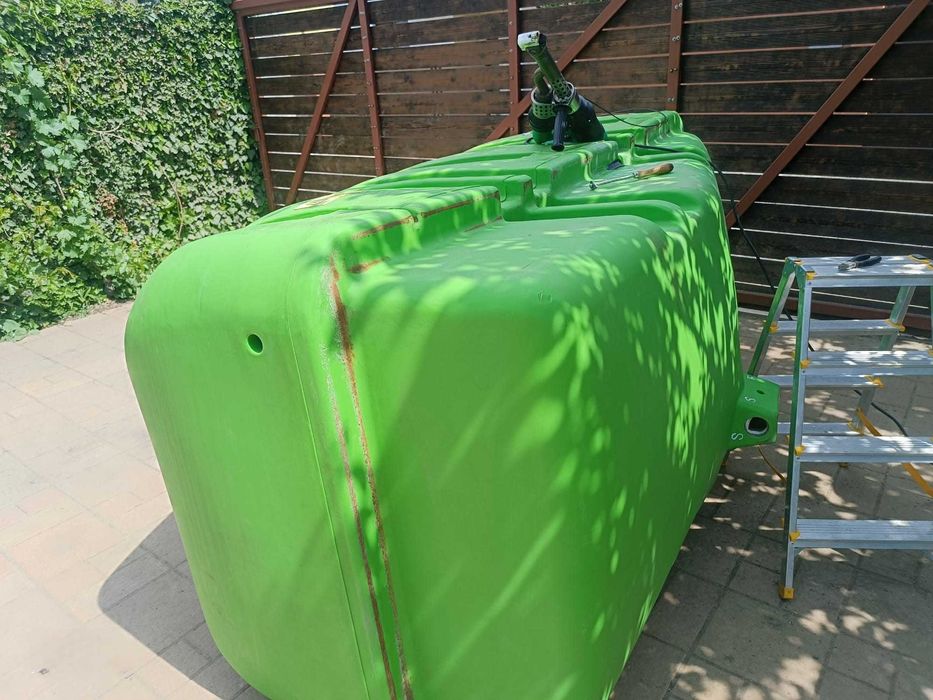 Reparatii/ lipire rezervoare combustibil, bazine, statii erbicidat