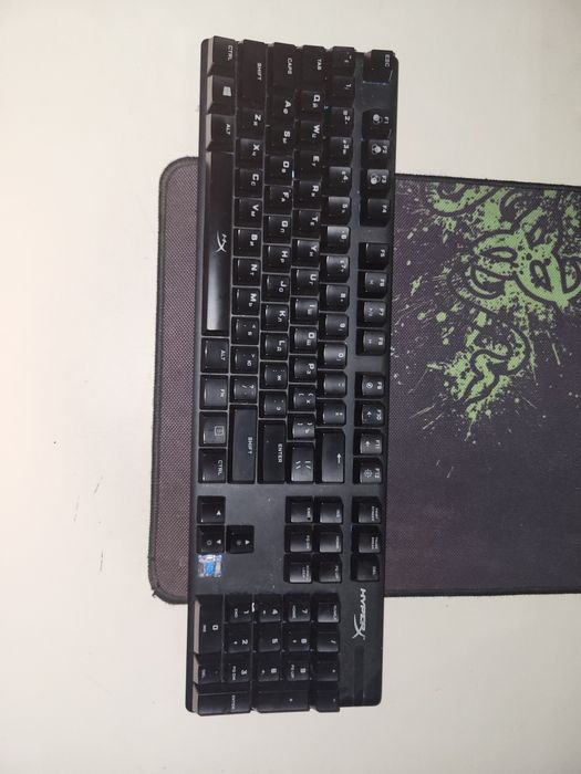 Полноразмерная клавиатура HyperX alloy FPS