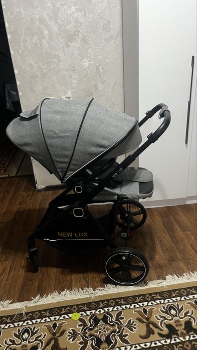 продам коляску в отличном состоянии