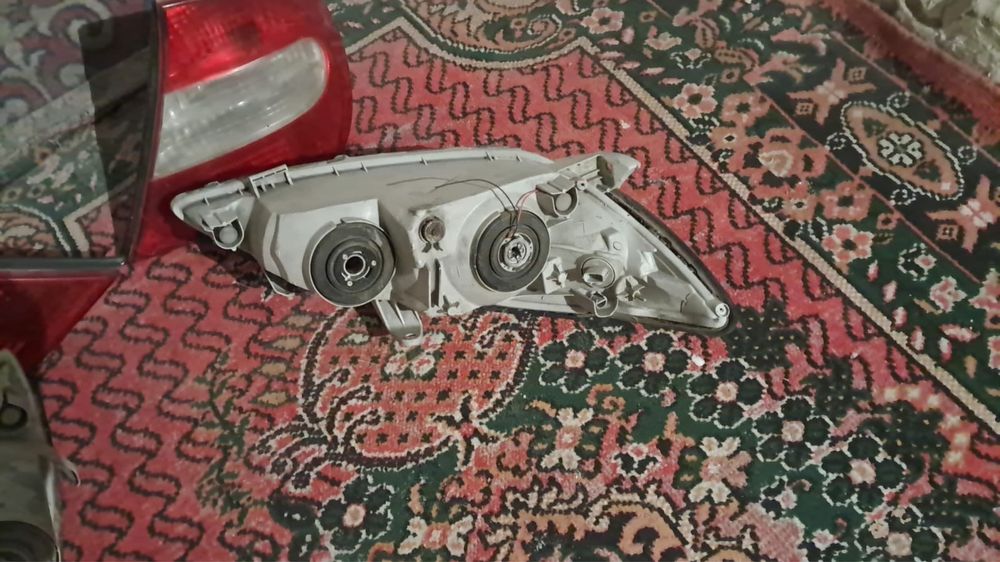 Фара тайота камри 30