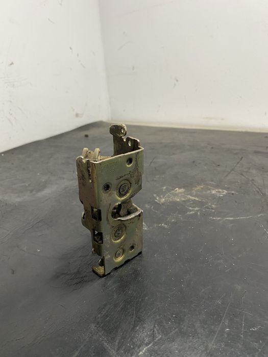 Broasca usa culisanta laterala Mercedes Sprinter Vw Lt 2.5 TDI