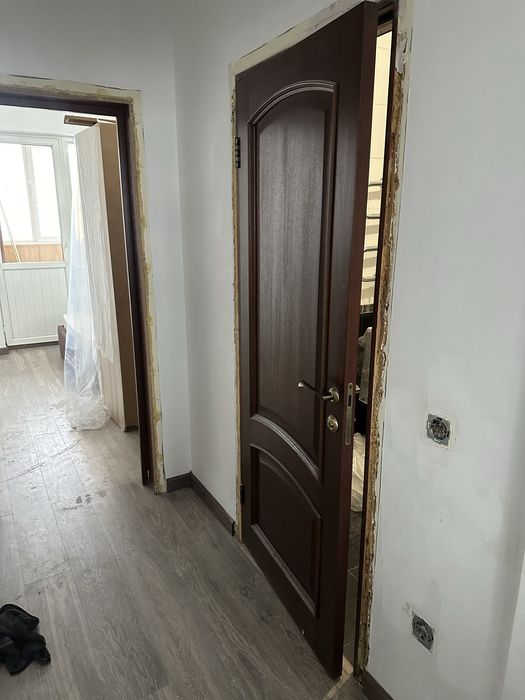 Двери б/у в хорошем состонии