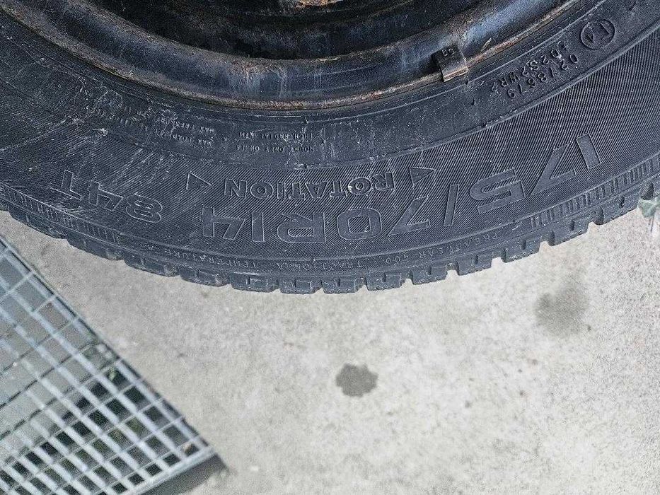 Roti Polo 175 70 14, 5X100, cu capace originale VW