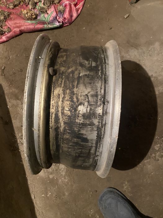 Продам диски 16 размер