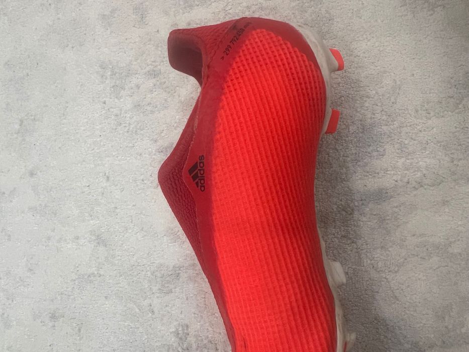 Бутсы оригинал Адидас 33 размер