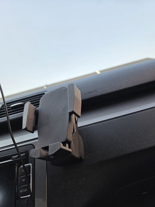 Support telefon compatibil cu Golf 5,6, Passat B6, B7 , Cc, Tiguan, Caddy, Sharan