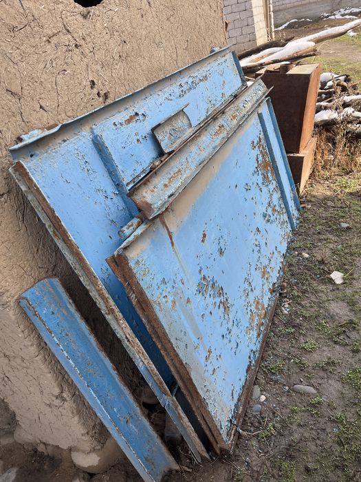 Listi qalin darvoza sotiladi