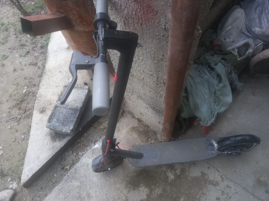 Электросамокат Hiaomi