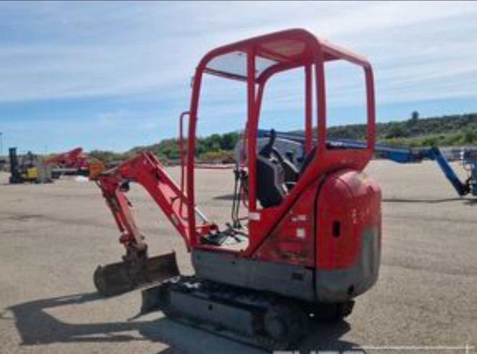 Mini-excavator | Săpături fundații, șanțuri, demolări | Preț avantajos