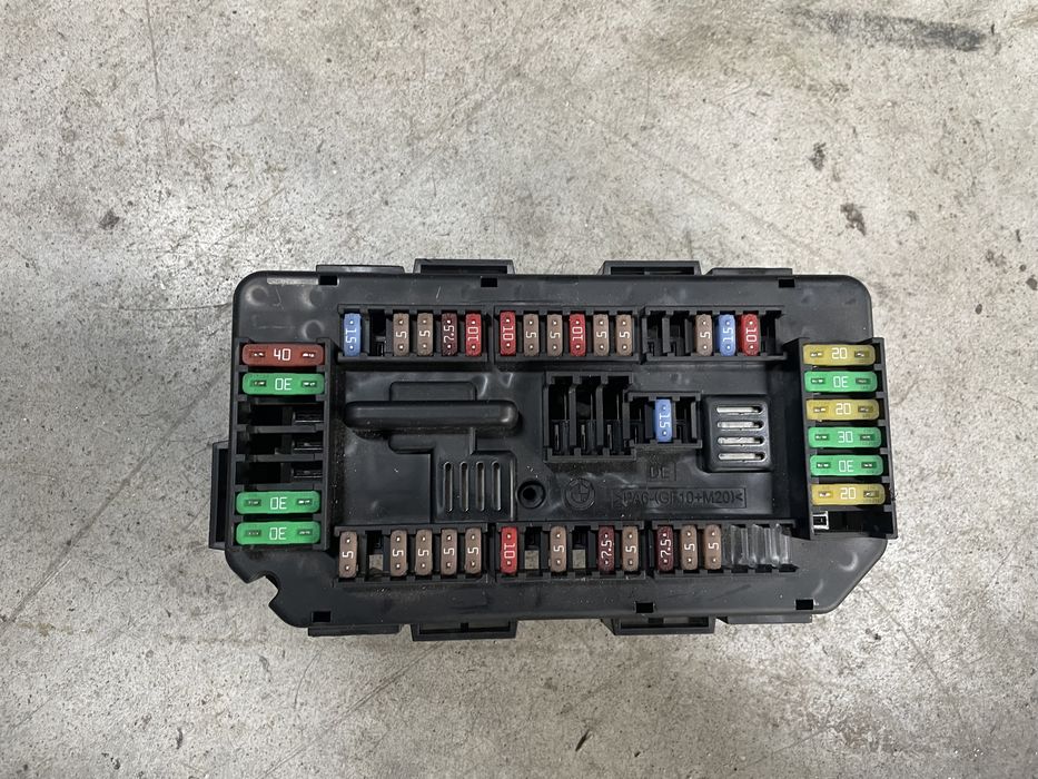 Panou siguranțe BMW f20 f30 f32 seria 1 2 3 4 F