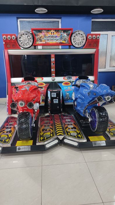 Игровые автоматы и Детская площадка