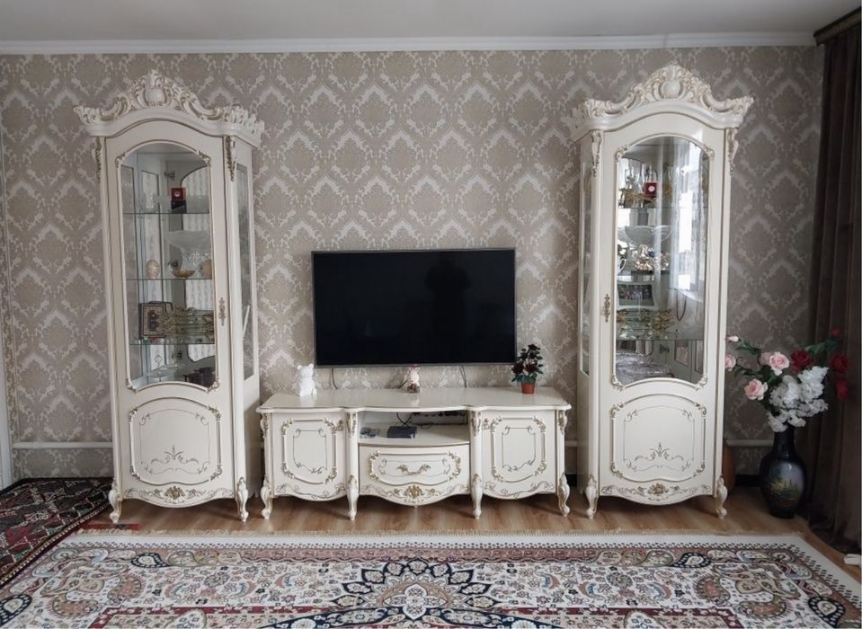 Мебель в гостиную