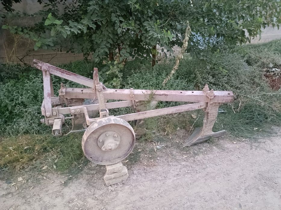 Плуг тракторный сельхозтехника