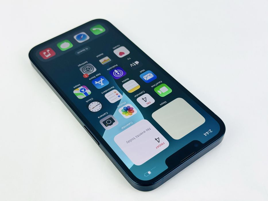 Apple iPhone 13 128GB Midnight 100% Батерия! Гаранция!