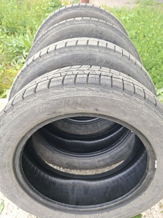 Продам шины. 225/55/18 китай