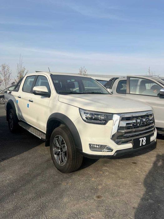 Продаётся новый JAC T8 (без пробег)