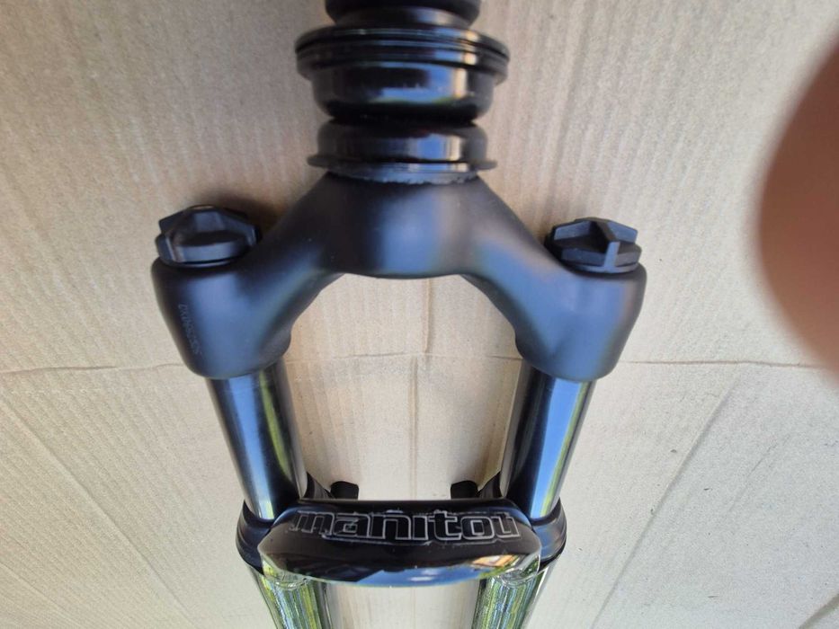 Furca MTB Manitou Axel, 26inch, reglabila, cursa 80mm