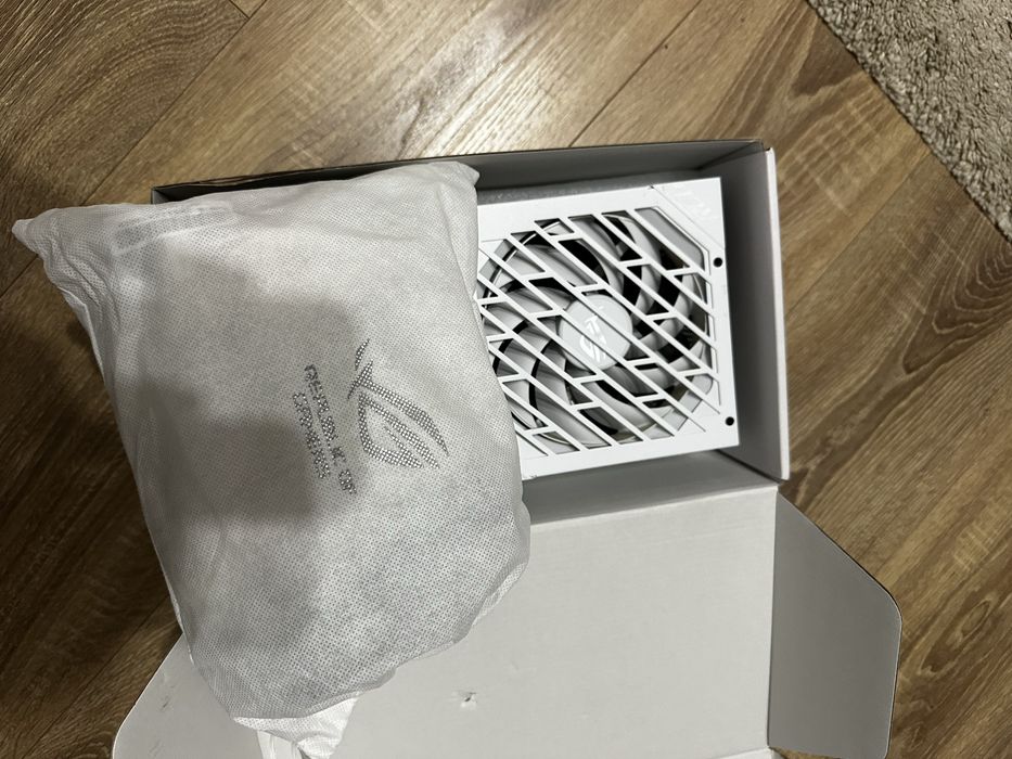 [Garantie] Sursa full modulara Asus ROG-STRIX-850W, 80 PLUS Gold