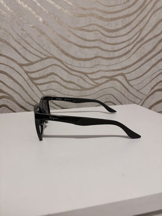 Ochelari de soare Salvatore Ferragamo