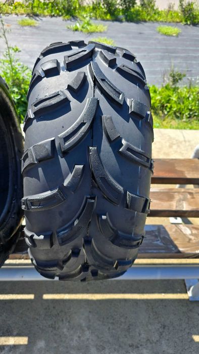 Гуми за ATV    неразличими от нови