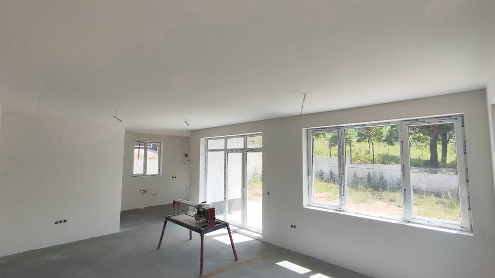 Продава се Къща в с. Рударци, Област Перник - 216 кв.м за 1820 €/кв.м - Снимка #3