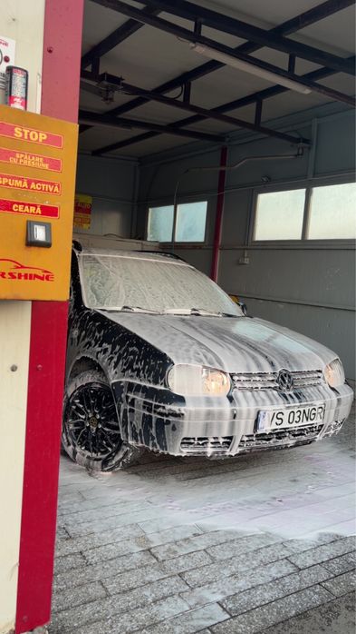 VOLKSWAGEN Bora 0 — imagine 4