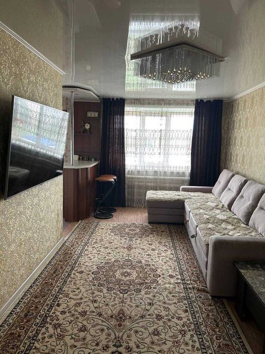 Продам 2 ком квартира в районе Бэста