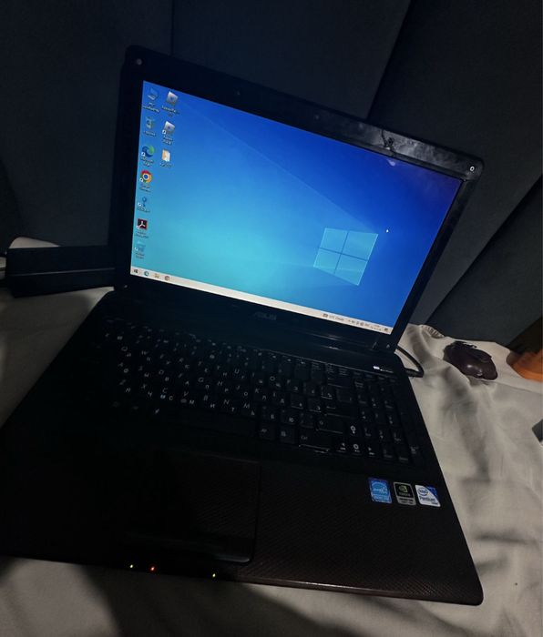 Ноутбук asus рабочий