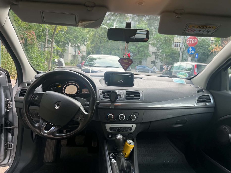 Renault megane 3 din 2016