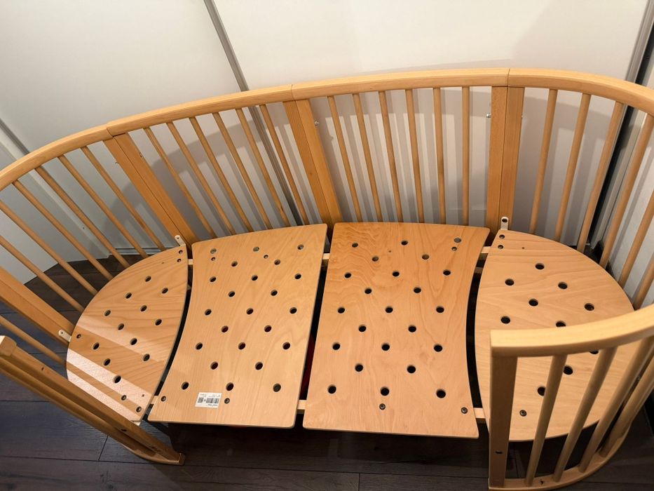 Patut 0-5 ani Stokke® Sleepi™ v3 cu saltea si cearceaf