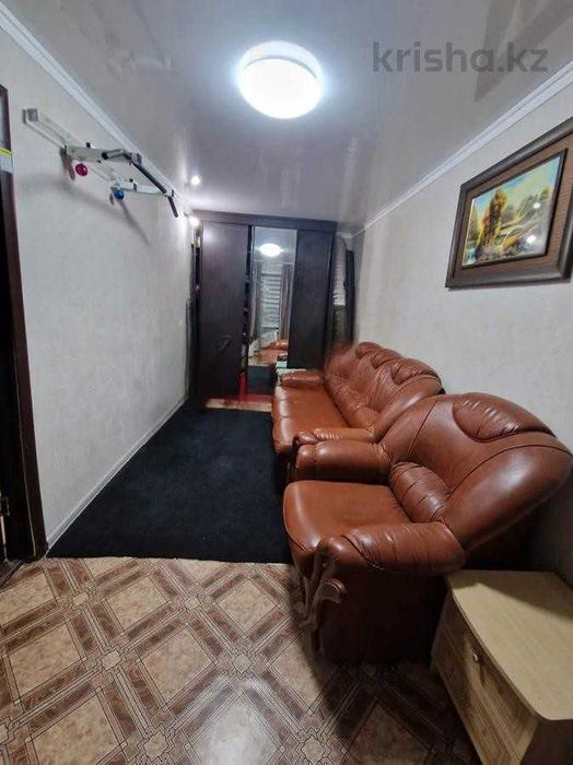 Продается 2 ком. квартира, район 2 рабочий