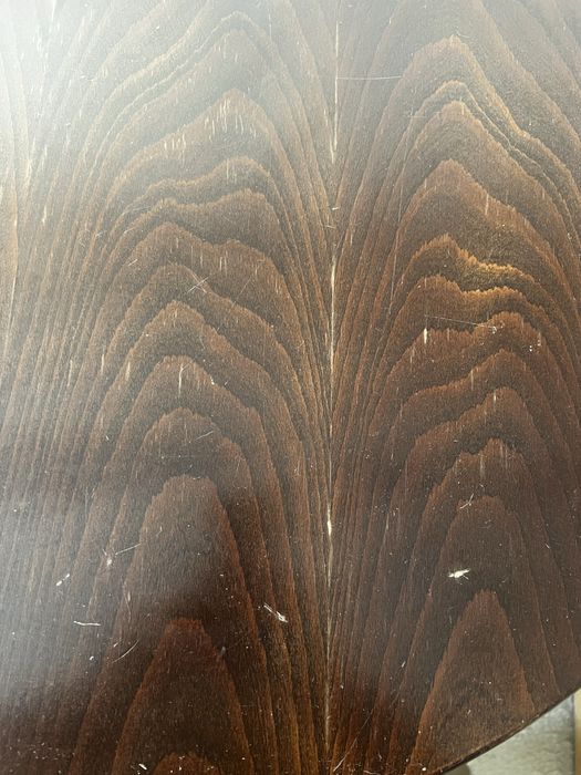 Трапезна масивна маса