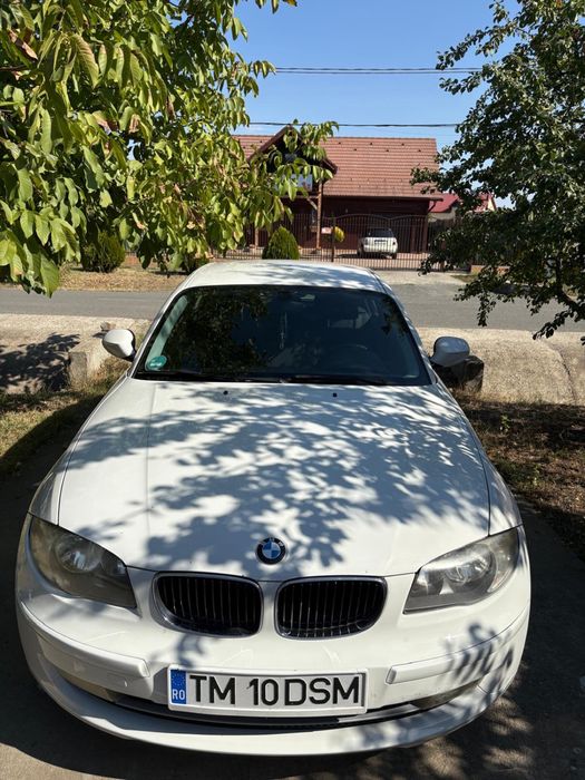 BMW Seria 1 2010 — imagine 1