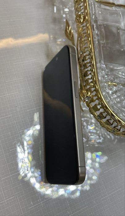 Продам iphone 15 pro в отличном состоянии