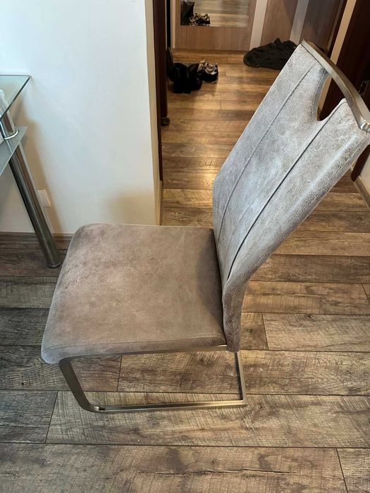 Кожени Столове за Трапезария